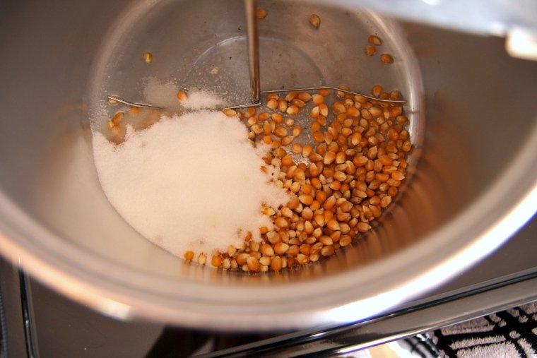 Add popcorn kernels and sugar