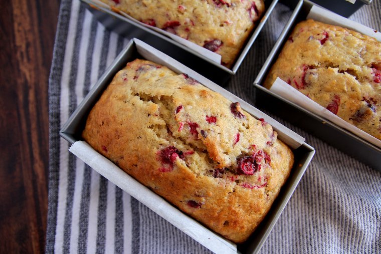 cranberry banana bread