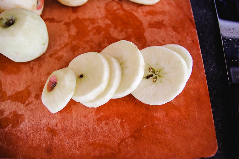an apple sliced into rings