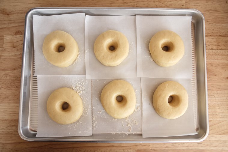 donuts after proofing