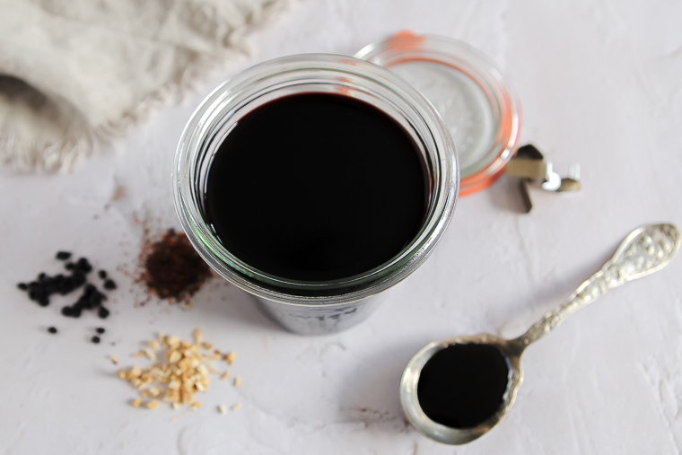 elderberry syrup with rosehips and astragalus